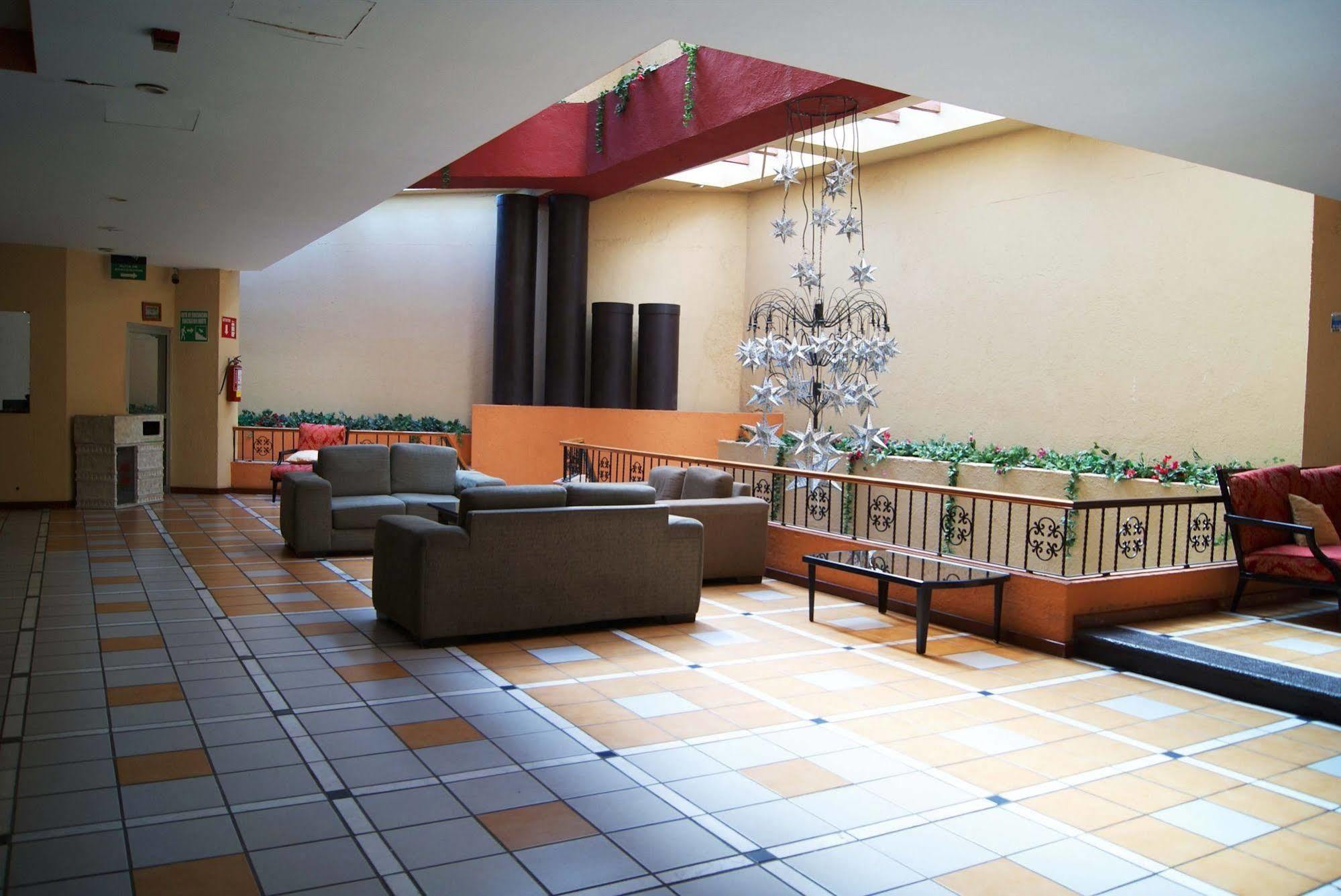 Hotel Santa Irene Guadalajara Exterior photo
